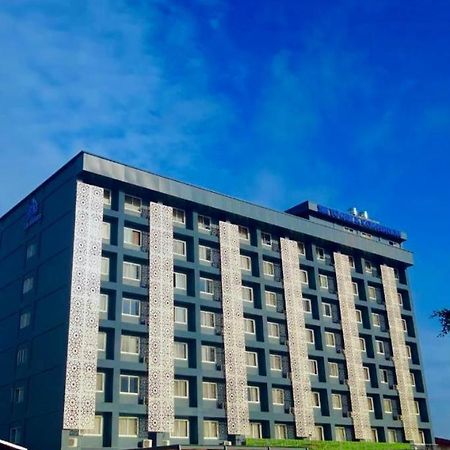 Sm Tower Hotel And Convention Berau Tanjung Redep Zewnętrze zdjęcie