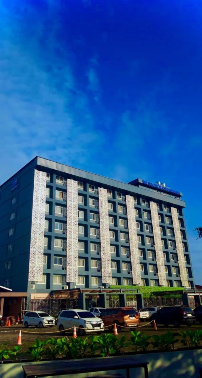 Sm Tower Hotel And Convention Berau Tanjung Redep Zewnętrze zdjęcie
