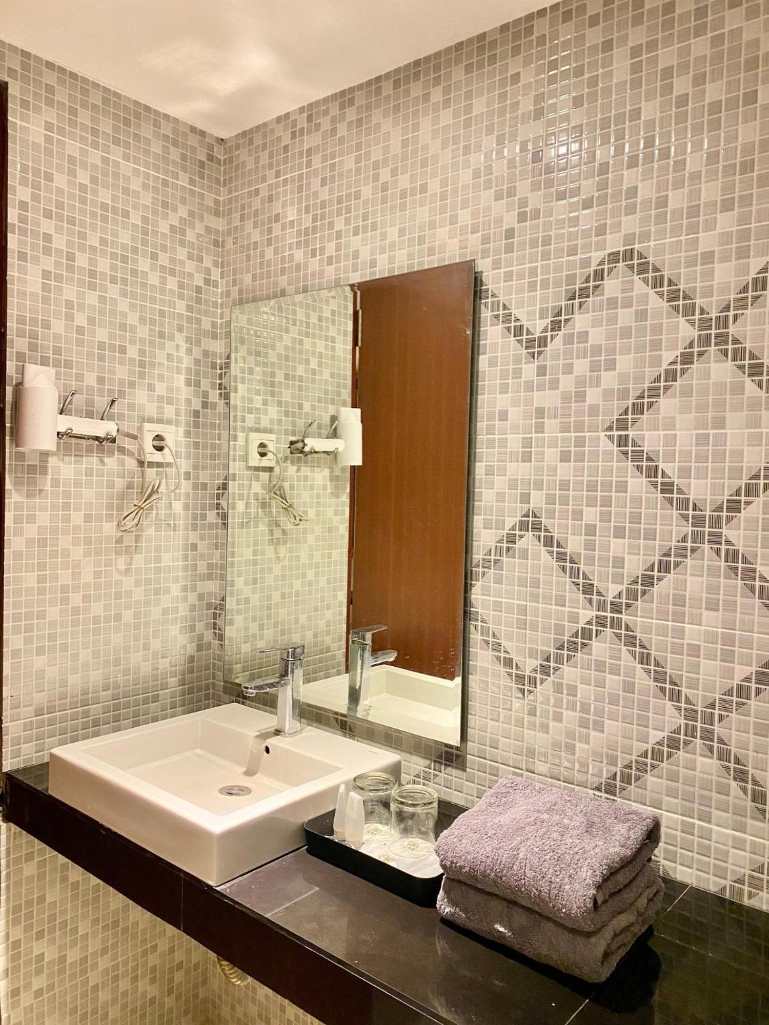 Sm Tower Hotel And Convention Berau Tanjung Redep Zewnętrze zdjęcie