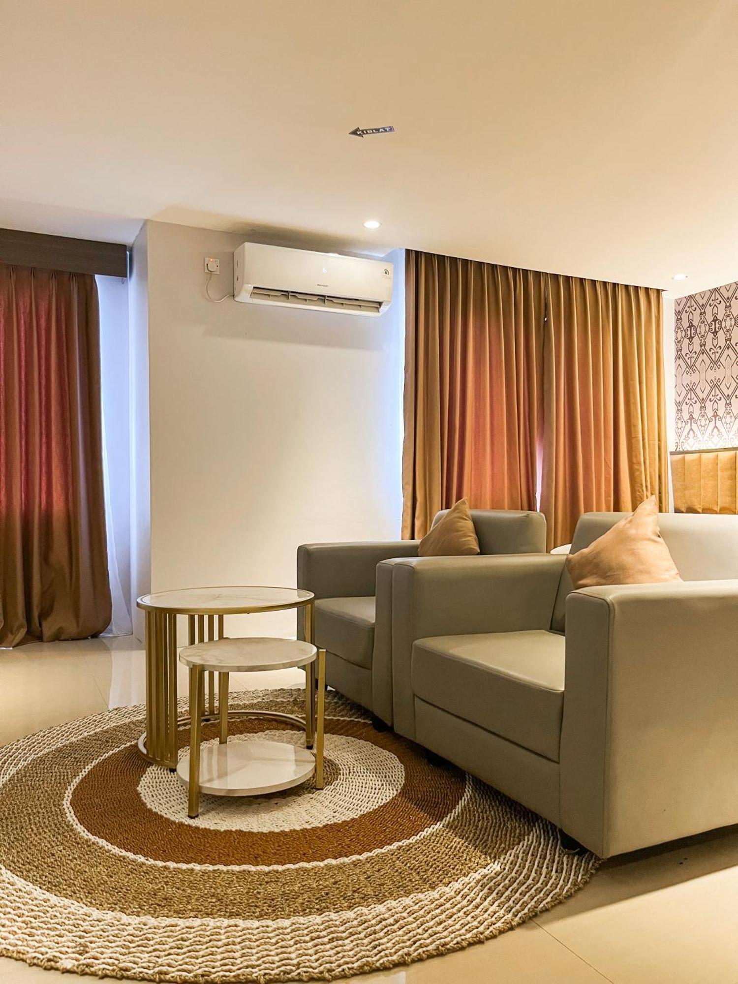 Sm Tower Hotel And Convention Berau Tanjung Redep Zewnętrze zdjęcie